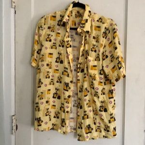 Disney button up Wall•E shirt